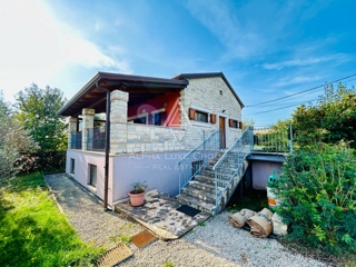 Istria, Parenzo: Casa Esclusiva in Zona Tranquilla