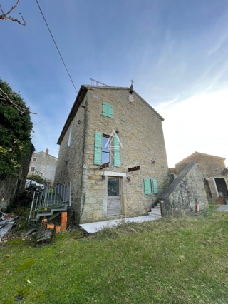 Istria, Momjan: Casa in pietra rinnovata con vista