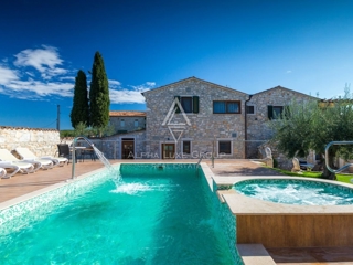 Villa con taverna vicino al mare, Parenzo, ISTRIA