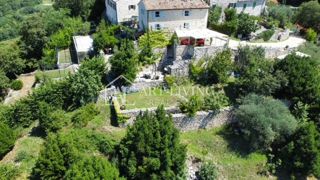 Buje - dintorni, villa istriana in pietra con una vista unica sul mare e sul paesaggio