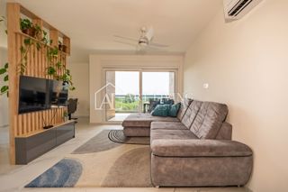 Umago, dintorni - lussuoso appartamento con due camere da letto recentemente ristrutturato a soli 250 m dal mare