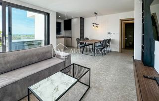 Parenzo, dintorni - Lussuoso appartamento con vista mare e jacuzzi sulla terrazza