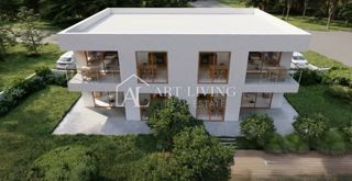 Istria, Umago, dintorni - appartamento con due camere da letto e ampio giardino, OCCASIONE!!!