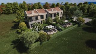 Parenzo, dintorni - Appartamento di lusso con due camere da letto al primo piano in una posizione tranquilla e bella