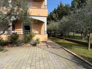 Appartamento al piano terra vicino al mare, Zambratija, Umago