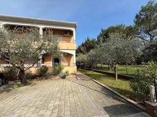 Prizemni stan u blizini mora, Zambratija, Umag