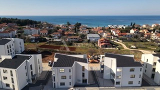 Novogradnja, Zambratija, Umag