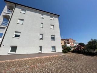 Stan s prekrasnim pogledom u Novigradu