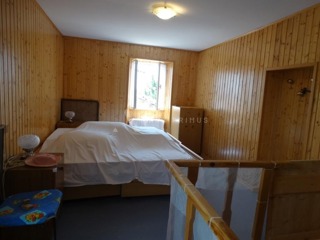 Stara istarska kuća sa velikom parcelom za izgradnju nove kuće