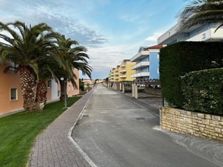 Stan na Crvenom vrhu s pogledom na more