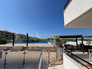 Appartamento con piscina vicino al mare, Zambratija, Umago