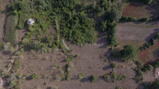 Građevinsko zemljište sa starom istarskom kućom, Marušići, Buje