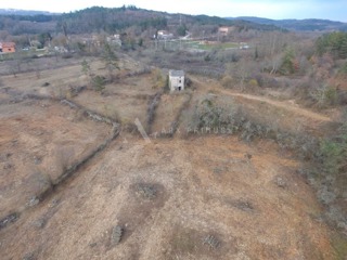 Terreno edificabile con vecchia casa istriana, Marusici, Buje
