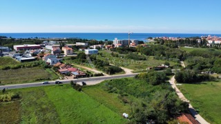 Ampio terreno edificabile, Umago