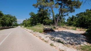 Terreno edificabile a 13 km dal mare | Divšići, Istria