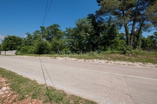 Terreno edificabile a 13 km dal mare | Divšići, Istria