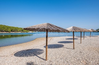 Appartamento con vista mare, due camere da letto, parcheggio, Banjole, Medulino