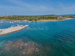 Terreno edificabile con permesso di costruzione, 816 m² | Ližnjan