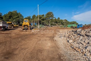 Terreno edificabile zona industriale 6963 m2, Pula, Stinjan