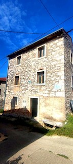 Istria, Verteneglio, casa in pietra da ristrutturare di 80 mq