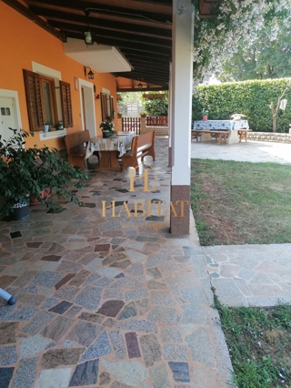 Buie, dintorni, casa in vendita