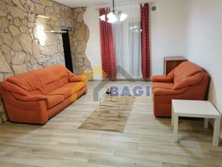 ISTRA - PULA Casa con Due Appartamenti e Grande Giardino