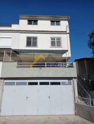 Casa Pirovac, 300m2