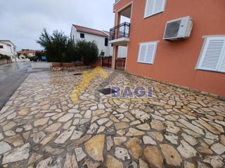 Casa Tribunj, 450m2
