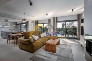 Villa esclusiva con piscina, area wellness e jacuzzi – Parenzo