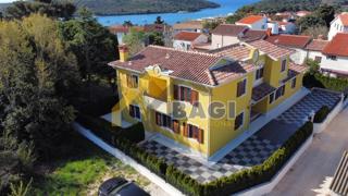 Casa Banjole, Medulin, 270m2