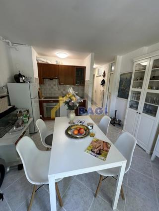 ISTRIA - POLA Appartamento in ottima posizione, al 1° piano