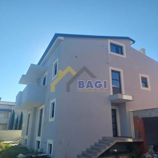 CASA DUPLEX-VISTA MARE-PISCINA-GARAGE-GIARDINO