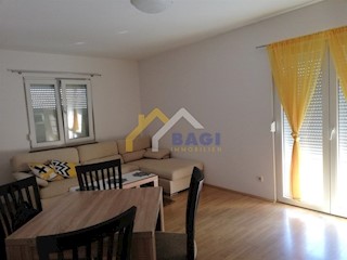 Appartamento Štinjan, Pula, 66m2