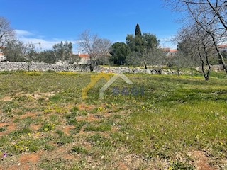 Terreno edificabile Divšići, Marčana, 2.000m2