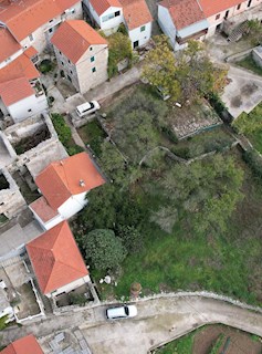 Casa tradizionale sull'isola di Hvar da ristrutturare