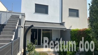 Casa a schiera, vista mare, Cittanova