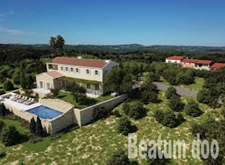 Villa con vista mare Srbani Verteneglio