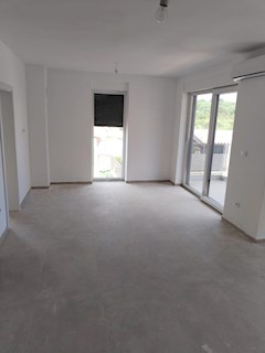 MEDULIN – Appartamento in vendita, vicino al mare