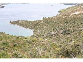 Vinišće, terreni agricoli