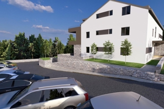 Appartamento con due camere da letto in un nuovo edificio con vista mare