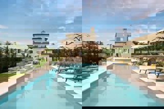 Villa con piscina e campi sportivi nel cuore dell'Istria