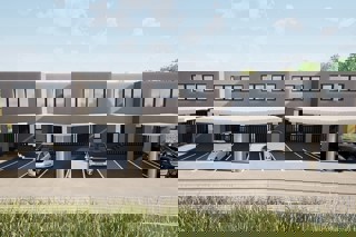 Moderna casa unifamiliare con giardino privato e terrazza in una zona tranquilla di Bistra