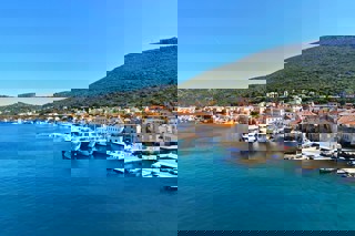 Terreno edificabile con vista mare