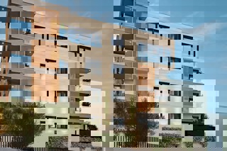 Monolocale in un nuovo edificio al primo piano