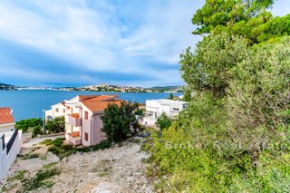 Terreno edificabile con vista mare