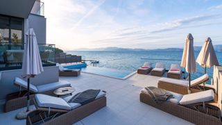 Casa in prima fila al mare