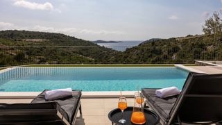 Villa di nuova costruzione con vista mare aperta