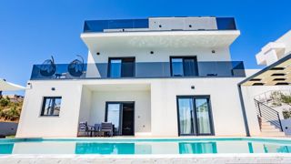 Villa di lusso nelle immediate vicinanze del mare