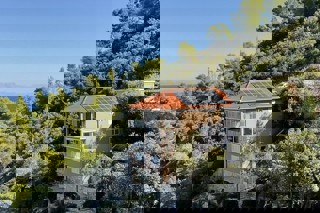 Casa in prima fila sul mare