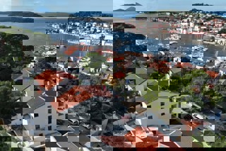 Appartamento con vista mare a Lussinpiccolo